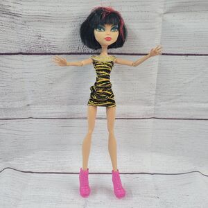 Monster High 2008 Cleo de Nile Student Disembody Council Doll
